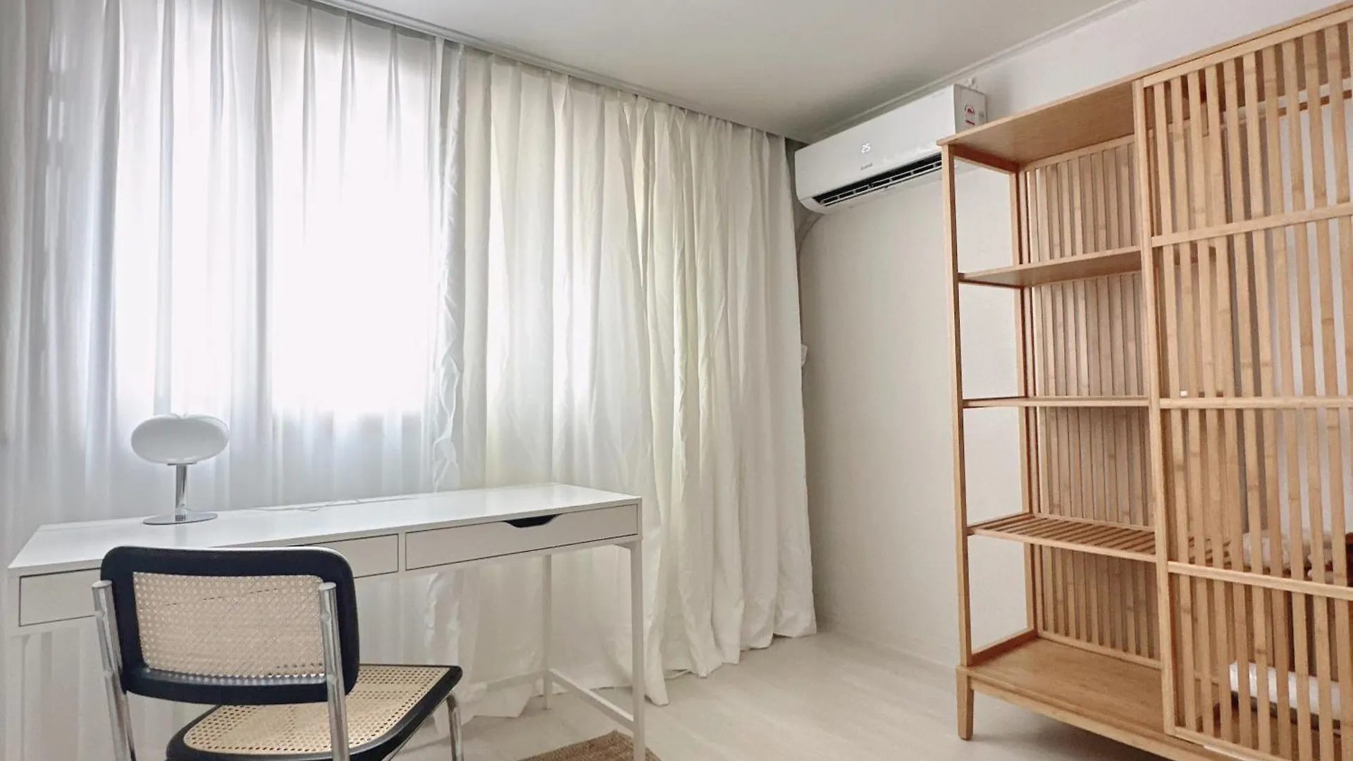 Sparrow House Seoel