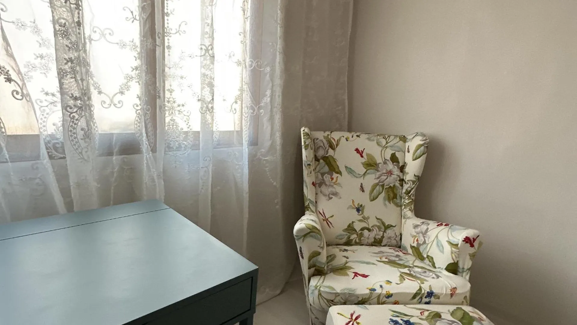 Sparrow House سيول