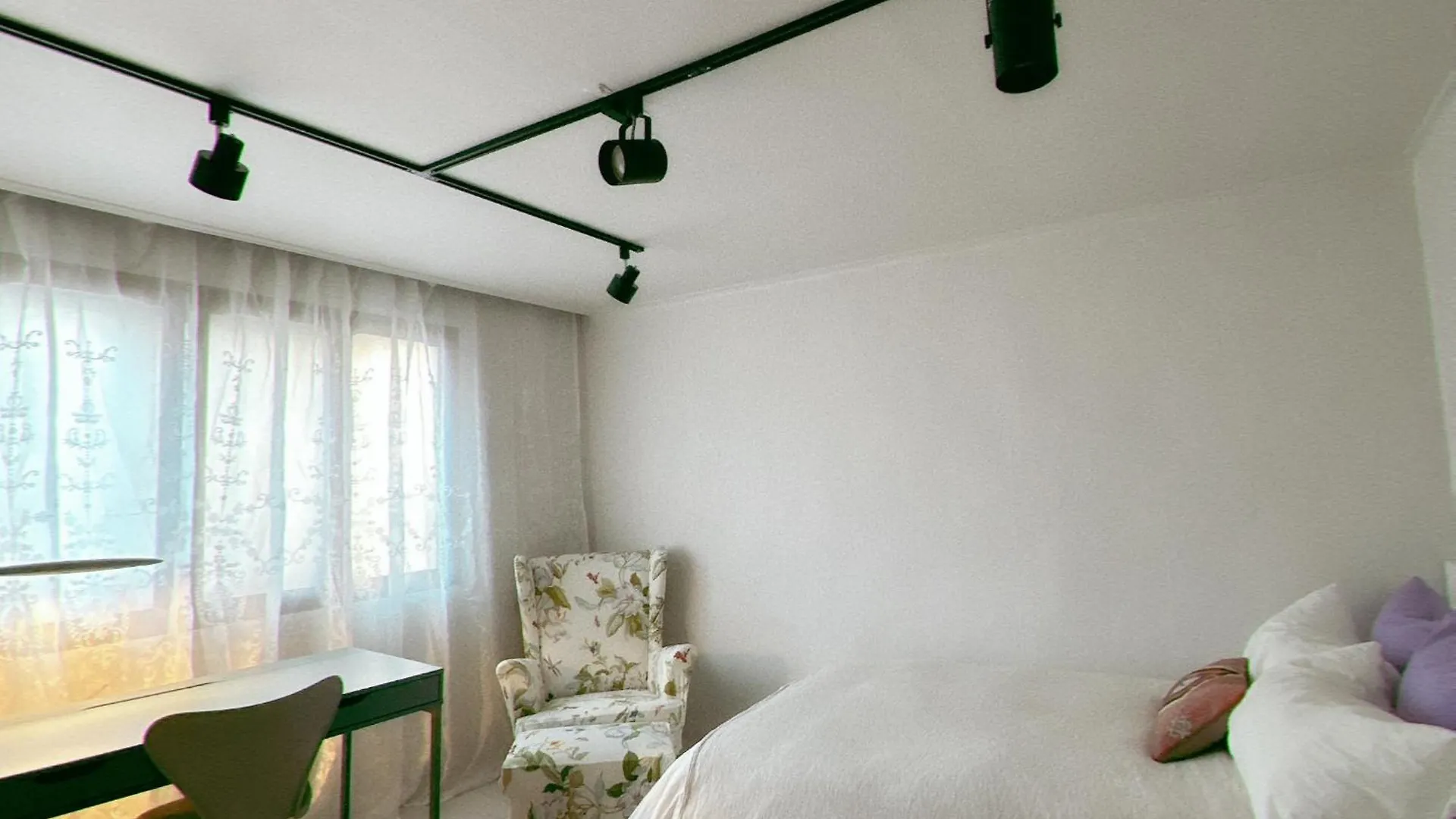 Sparrow House Seul Güney Kore